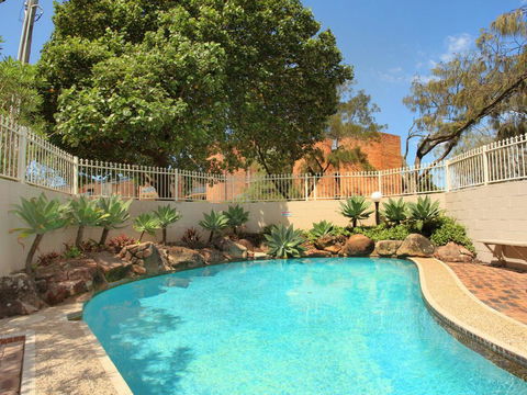 Parkyn Place 7 - 3 BDRM Oceanview Apt On Mooloolaba Spit - Melbourne Tourism 3