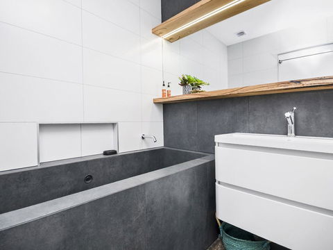 Pea Soup Beach - Melbourne Tourism 1