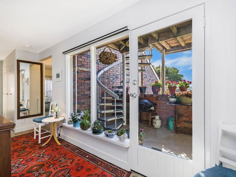 Pea Soup Beach - Melbourne Tourism 2