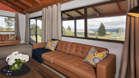 Peak View House - Melbourne Tourism 1