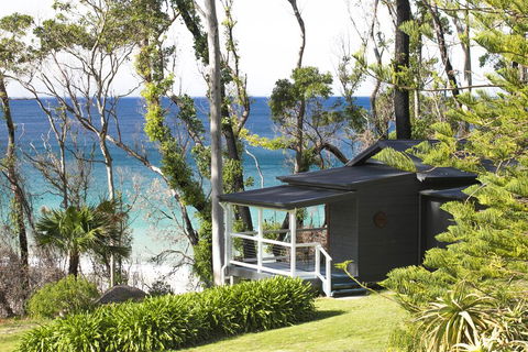 Pebbly Beach Escape - Melbourne Tourism 1