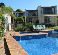 Penguin Mews - Melbourne Tourism