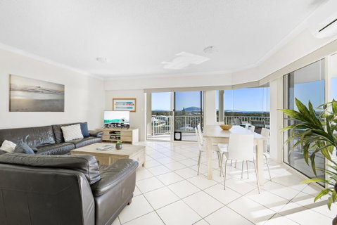 Penthouse - Private Rooftop Spa - Melbourne Tourism 1