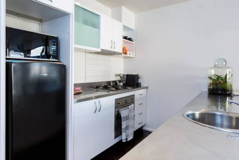 Penthouse At Graffiti Laneways & Top Restaurants - Melbourne Tourism 1