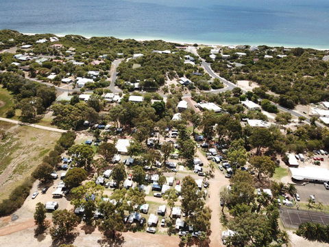 Peppermint Grove Beach Holiday Park - Melbourne Tourism 0