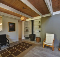 Pet Friendly - Large 4 Bedroom Home - Melbourne Tourism