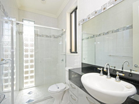 Pet Friendly Boulevarde On Boulevarde - Melbourne Tourism 1