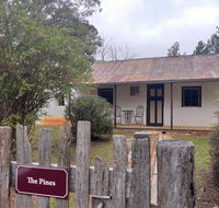 Pines Cottage - Melbourne Tourism