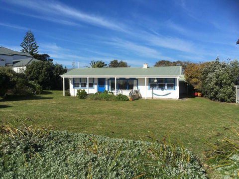 Polperro, A Quintessential Seaside Experience - Melbourne Tourism 2