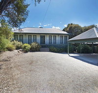Poolside Sorrento - Melbourne Tourism