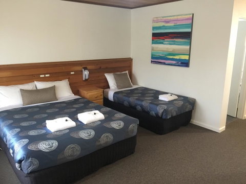Port Campbell Motor Inn - Melbourne Tourism 1