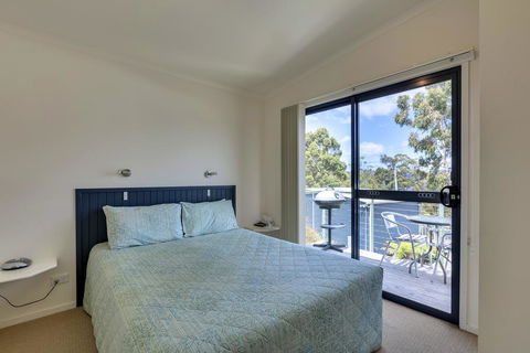 Port Huon Cottages - Melbourne Tourism 3