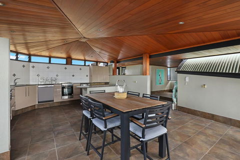 PRTFINO-THE ULTIMATE PENTHOUSE - Melbourne Tourism 2