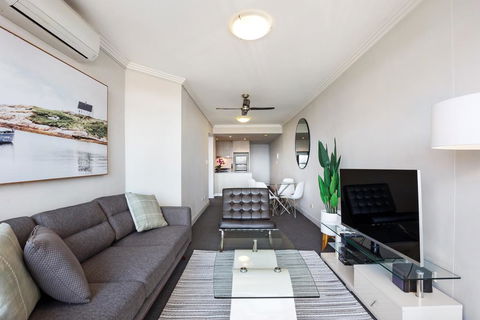 Pyrmont Modern Jones Bay Apartments - Melbourne Tourism 3