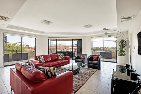 PYRMONT/DARLING HARBOUR MODERN 3 BED PENTHOUSE APARTMENT - Melbourne Tourism 1