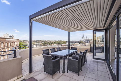 PYRMONT/DARLING HARBOUR MODERN 3 BED PENTHOUSE APARTMENT - Melbourne Tourism 0