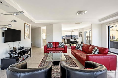 PYRMONT/DARLING HARBOUR MODERN 3 BED PENTHOUSE APARTMENT - Melbourne Tourism 2