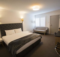 Quays Hotel - Melbourne Tourism