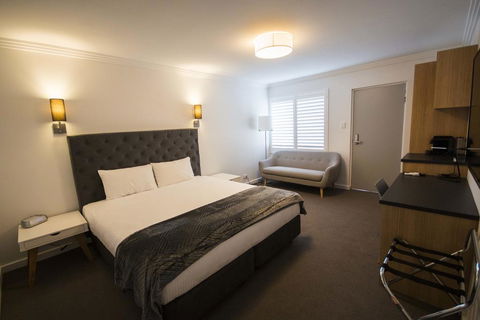 Quays Hotel - Melbourne Tourism 0