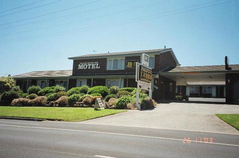 Raglan Motor Inn - Melbourne Tourism 1