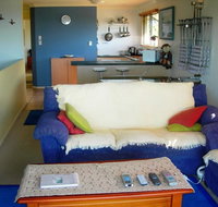 Rainbow Breezes 4 - Rainbow Beach Townhouse with breath-taking ocean views to Fraser Island - Melbourne Tourism