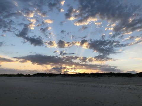 Ralph's Cottage Orion Drive Yamba - Pet Friendly Photos Available Shortly Free Wi-Fi - Melbourne Tourism 2