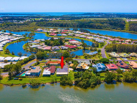 Ralph's Cottage Orion Drive Yamba - Pet Friendly Photos Available Shortly Free Wi-Fi - Melbourne Tourism 0