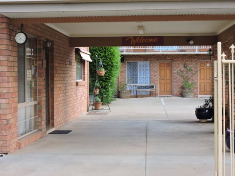 Red Cliffs Colonial Motor Lodge - Melbourne Tourism 1