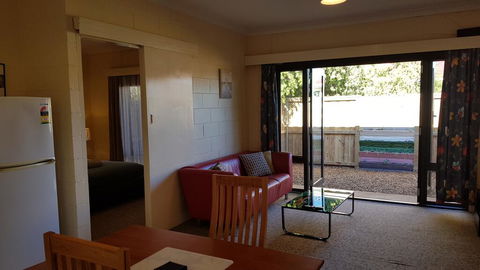 Rise N' Shine - Min Stay 4 Nights - Melbourne Tourism 1