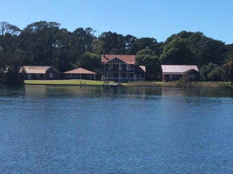 Riverfront Cottage In Booderee National Park At Christians Minde - Melbourne Tourism 3