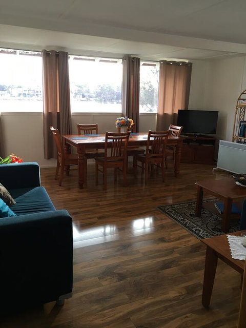 Riverfront Cottage In Booderee National Park At Christians Minde - Melbourne Tourism 2