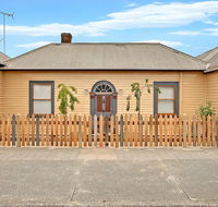 Robinson Cottage - Melbourne Tourism