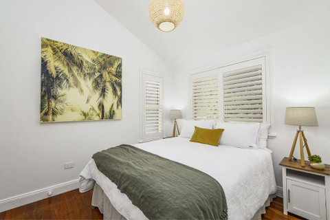Rockpool, 17a Dulconghi Street - Melbourne Tourism 0