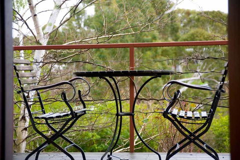 Romantic Treehouse Getaway - Melbourne Tourism 2
