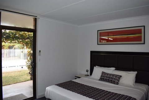 Roundhouse Motel - Melbourne Tourism 2