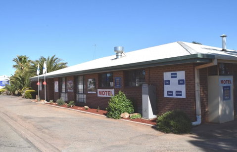 Roundhouse Motel - Melbourne Tourism 0
