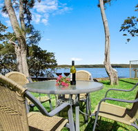 Sanctuary on the Bay - fish or kayak from the yard - Melbourne Tourism
