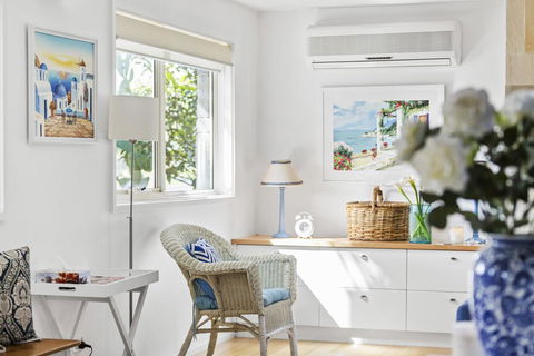 SANTORINI BEACH HOUSE - SAFETY BEACH - Melbourne Tourism 1