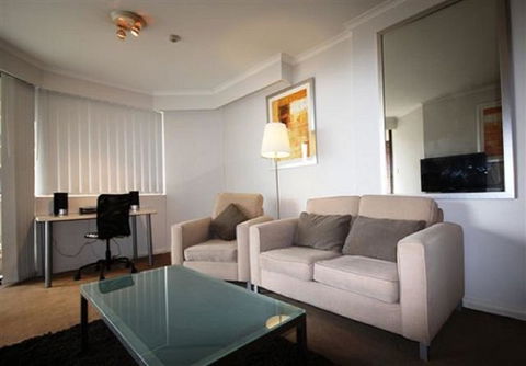 Savoy - Melbourne Tourism 3