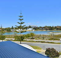Sea Side 104 - Melbourne Tourism