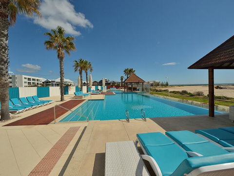 Sea Side Villa 10.1 - Melbourne Tourism 1