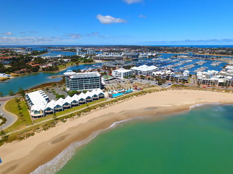 Sea Side Villa 10.1 - Melbourne Tourism 0