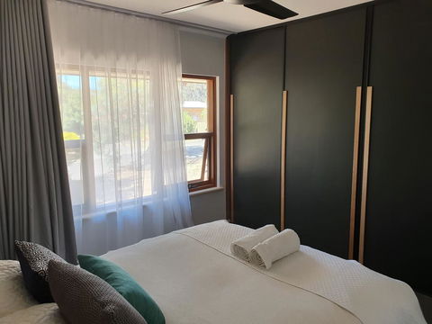 Seacliff Park Holiday Home - Melbourne Tourism 0