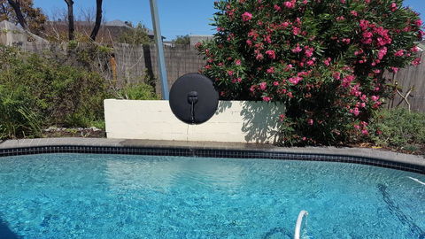 Seaside Spa Retreat - Melbourne Tourism 2