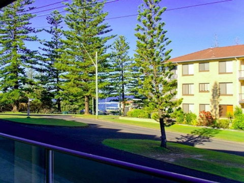 Seaspray 8 - Melbourne Tourism 0