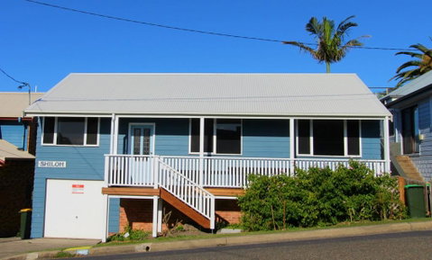 Shiloh Holiday House, 14 East Street - Melbourne Tourism 1