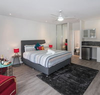 Shiraz Studio - Melbourne Tourism