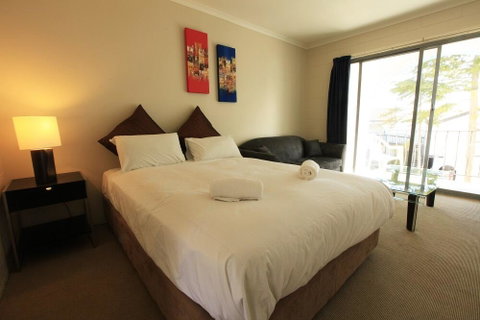 Siesta Villa - Melbourne Tourism 2