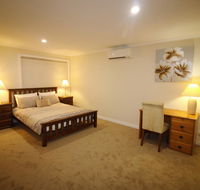 Silver House - Melbourne Airport Accommodation - Melbourne Tourism