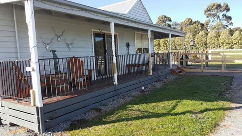 Silverbirch Cottage - Melbourne Tourism 0